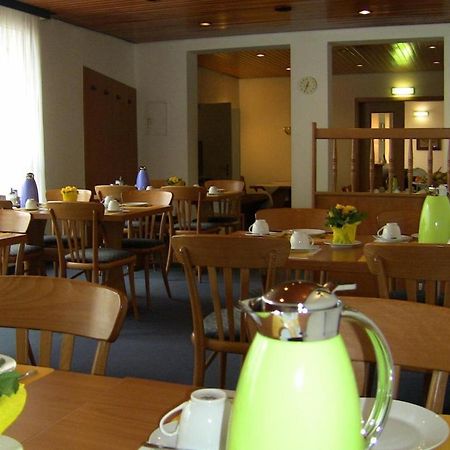Hansa-Hotel Нойс Экстерьер фото