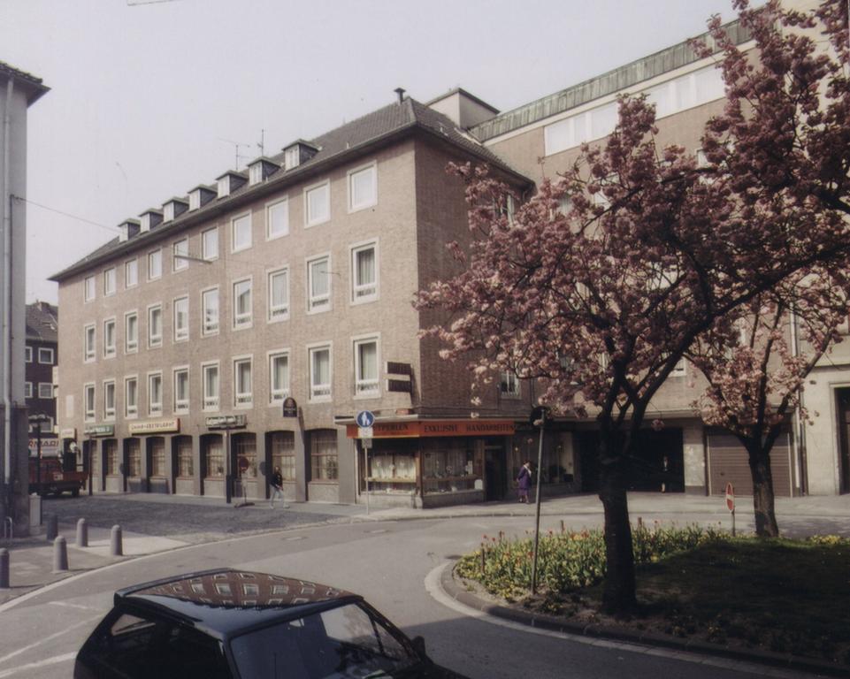 Hansa-Hotel Нойс Экстерьер фото