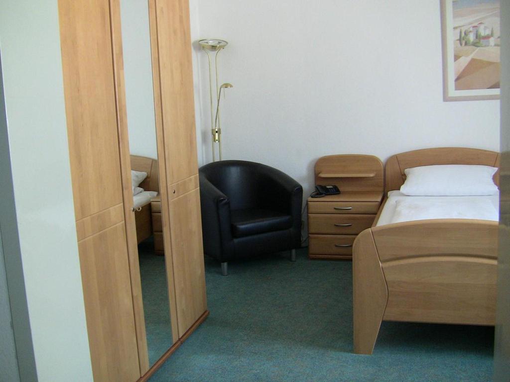Hansa-Hotel Нойс Номер фото