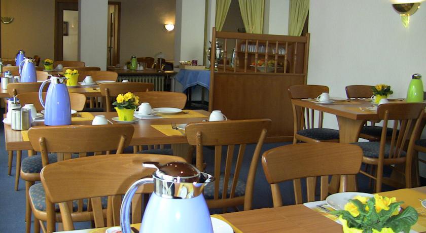 Hansa-Hotel Нойс Экстерьер фото